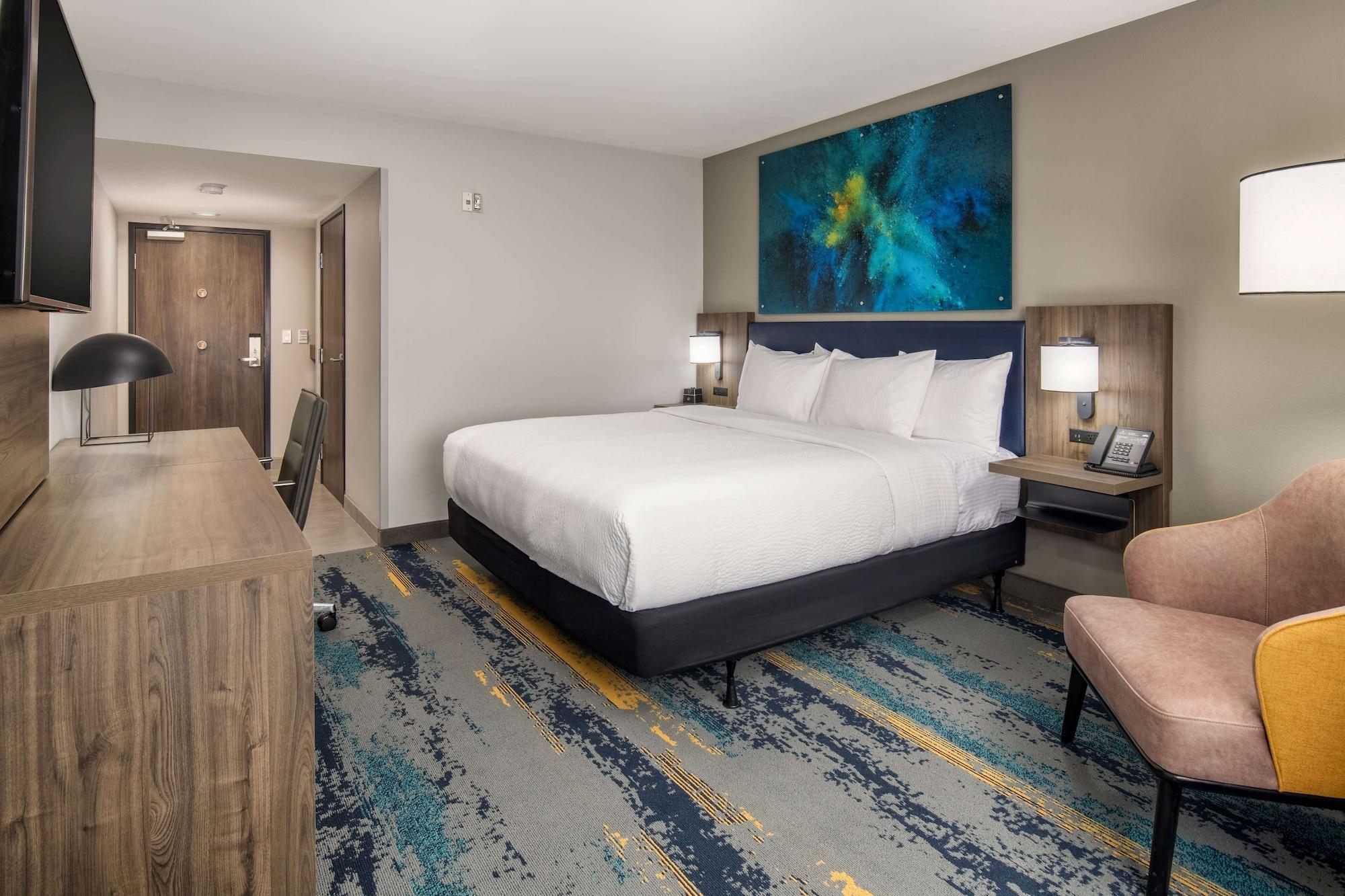 La Quinta Inn & Suites By Wyndham Spokane Downtown Buitenkant foto